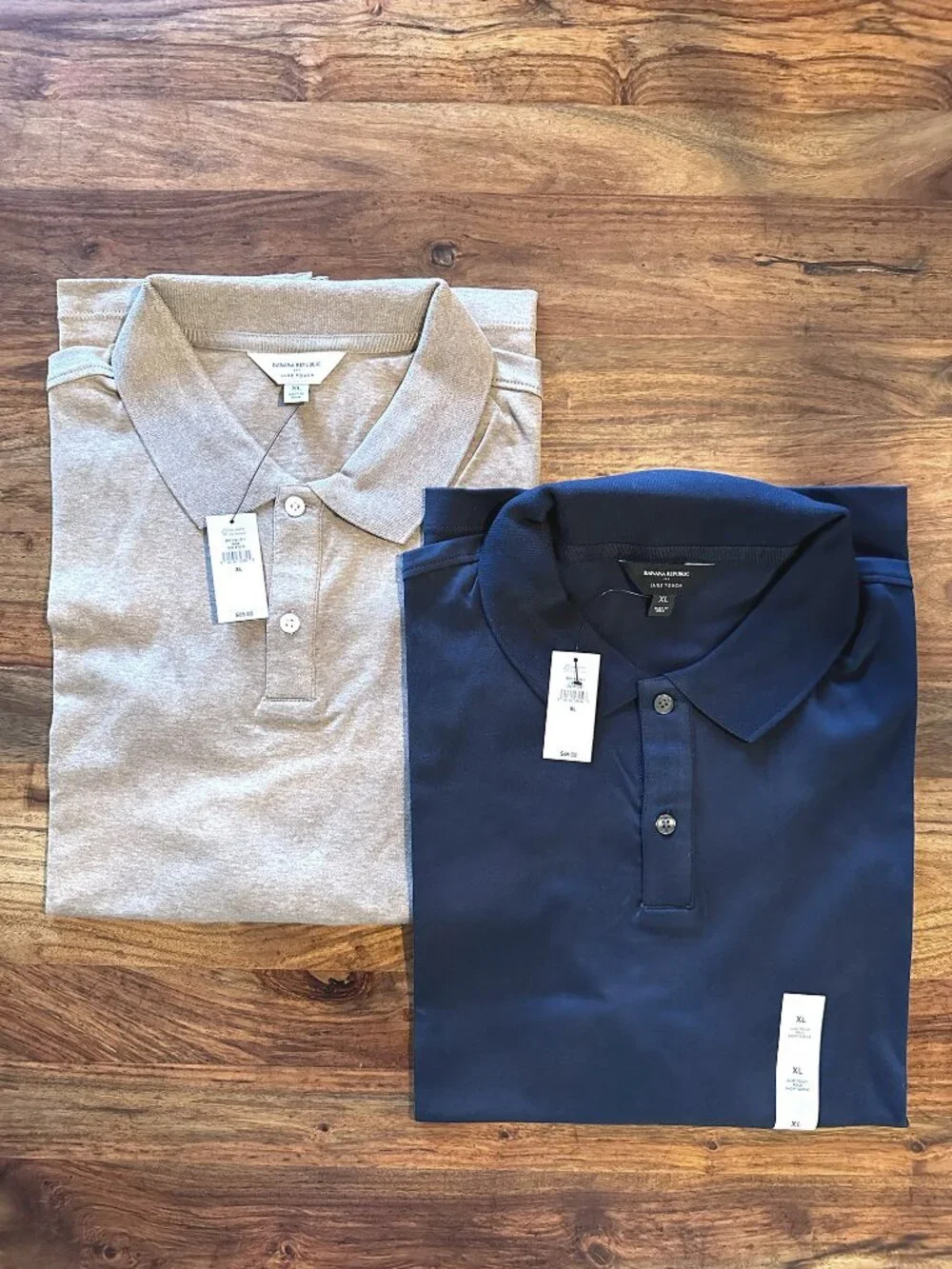 Brand New Banana Republic, Luxe Touch, Men Polo, Size XL (Pair of 2)